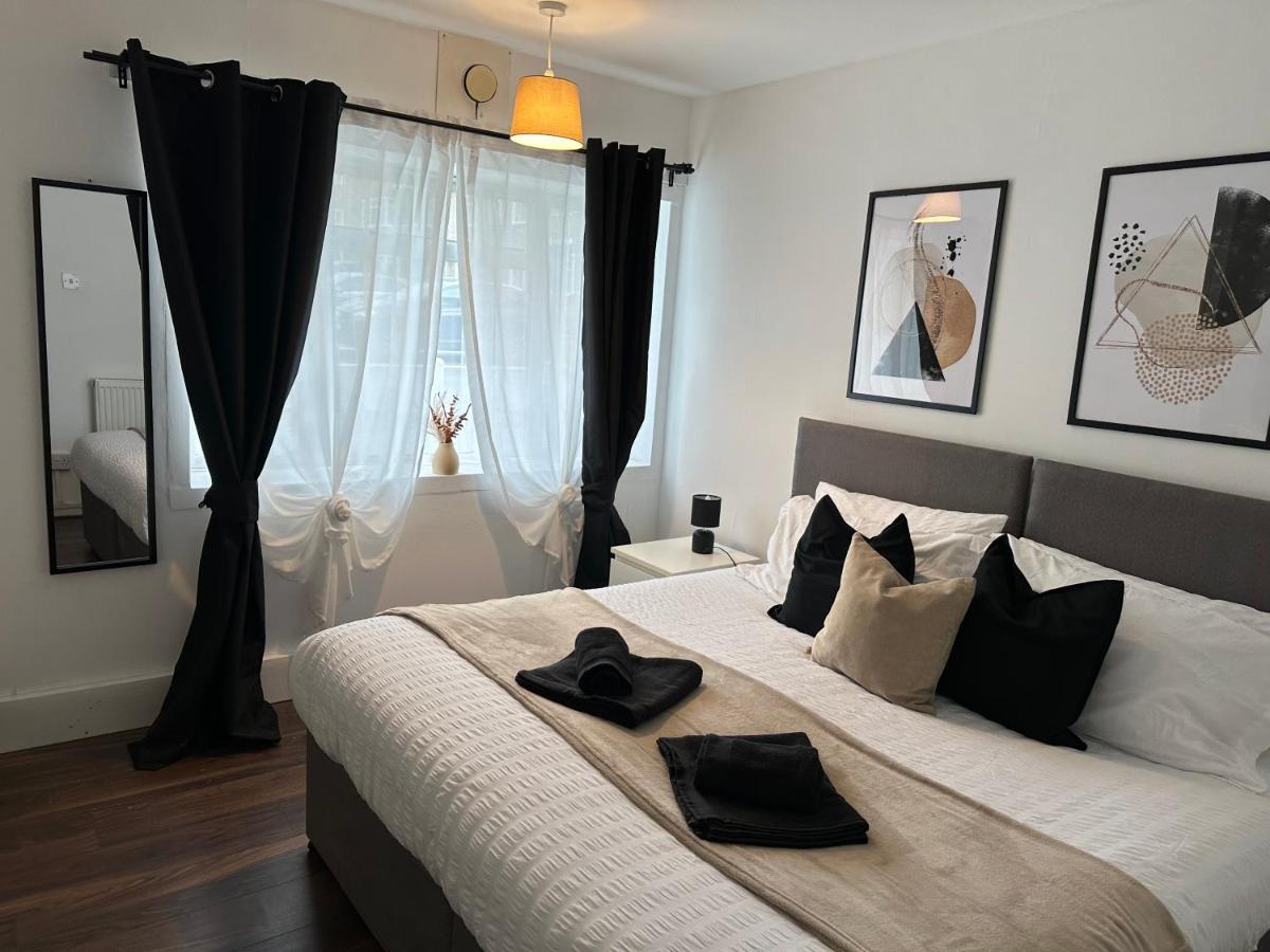 Lovely 2Bedroom 4Mins From Wimbledon Station Лондон Екстер'єр фото